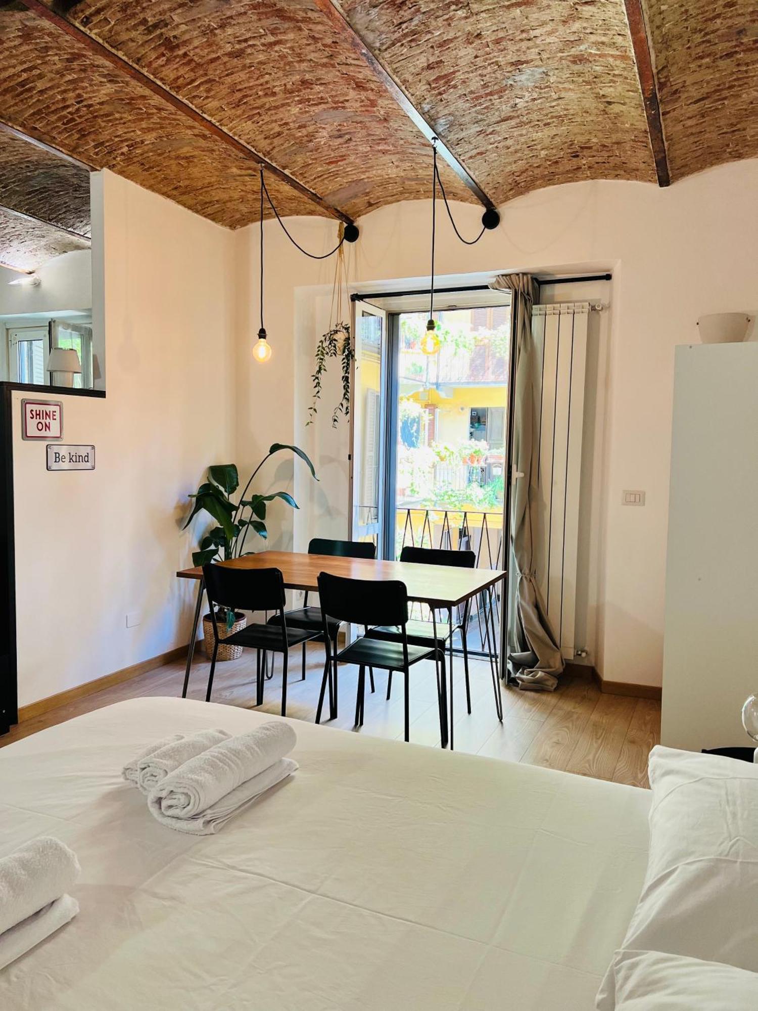 Cozy Studio Navigli Милано Екстериор снимка
